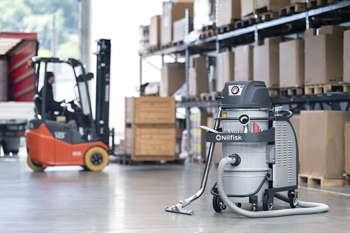 Nilfisk’s revolutionary battery powered industrial vacuum has been recognised in the Tomorrow’s Cleaning Award 2023