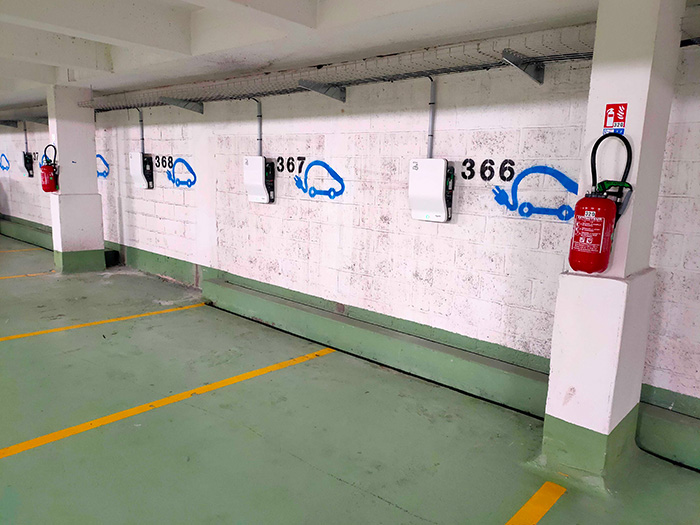 Electric vehicle charging units in an inside car park