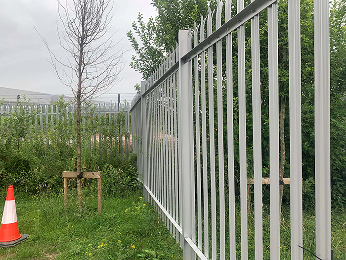 A view of one of the fences by Fen-Bay Services Ltd, part of Hörmann UK